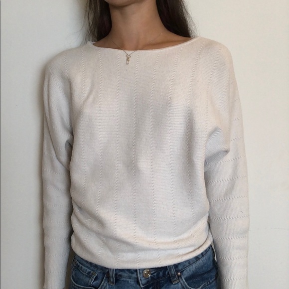 Thick White Pullover Sweater! - Picture 4 of 6